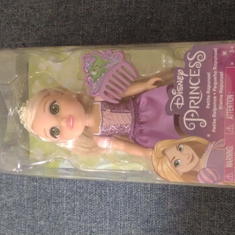 ❤️Disney Princess Rapunzel Doll